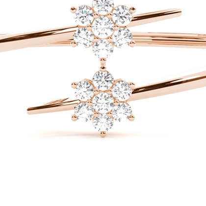 Runde Diamanten Krappen gefasst in einem Armreifen