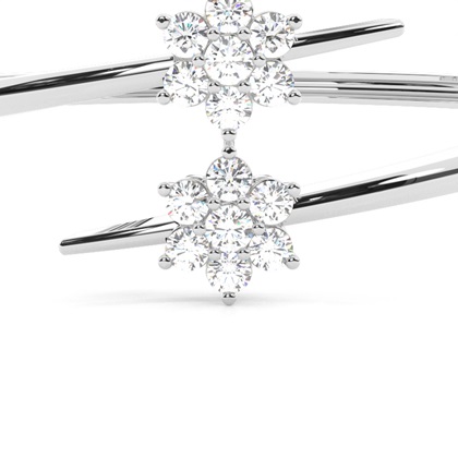 Runde Diamanten Krappen gefasst in einem Armreifen