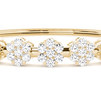 Runde Diamanten Krappen gefasst in einem Armreifen