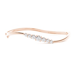 4 Prong Setting Round Diamond Bangle