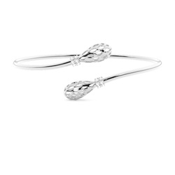 Prong Setting Round Diamond Bangle