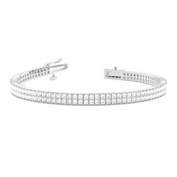 Zwei Reihen Princess Form Diamant Tennis Armband in einer Krappenfassung