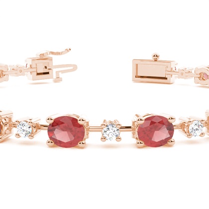 Ovales Granat-Tennisarmband mit 4 Krappenfassungen