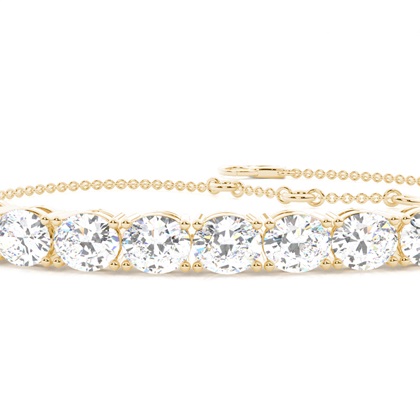 Oval und Runde Diamanten Krappenfassung in einem Zierlichen Armband