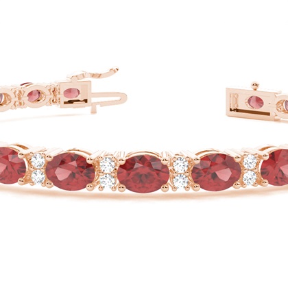 Ovales Granat-Tennisarmband mit 4 Krappenfassungen