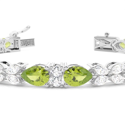 Birnen-Peridot-Tennisarmband mit 4 Krappenfassungen