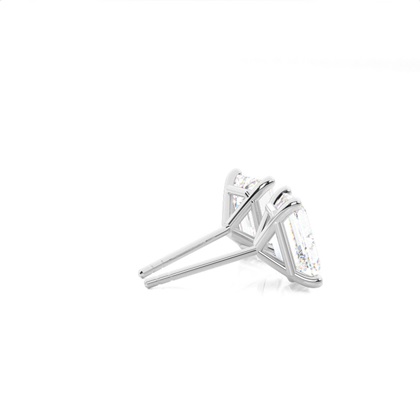 Diamant Ohrstecker in einer Krappenfassung