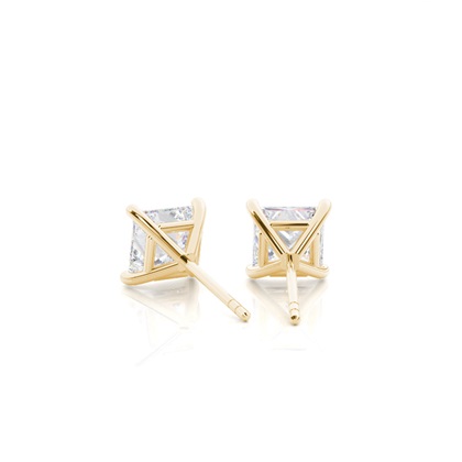 Prong-Einstellung Moissanit-Ohrstecker