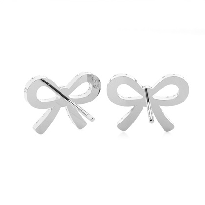 White Gold Round Diamond Designer Earrings