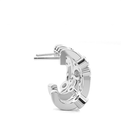 Mehrfachdiamant Ohrringe in einer Krappenfassung