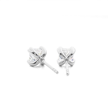 Diamond Classic Prong Stud Earrings