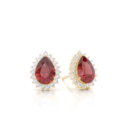 Prong Setting Pear Garnet Stud Earring
