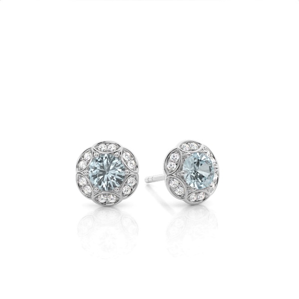 Prong Setting Round Aquamarine Stud Earring