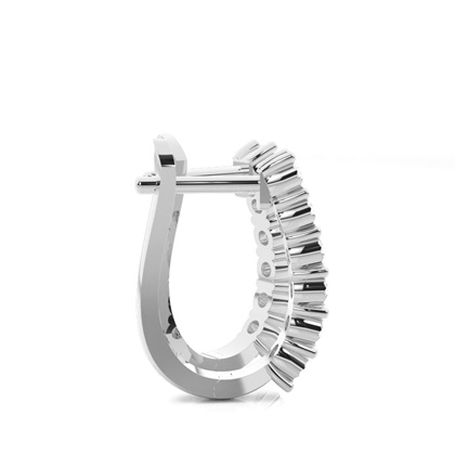 Runde Diamant Creolen in einer Krappenfassung