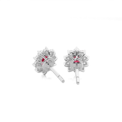 Halo-Rubinohrring in Krappenfassung