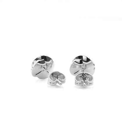Handset Round Plate Prong Setting Round Diamond Stud Earring