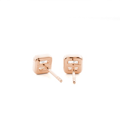 Prong Setting Diamond Stud Earrings
