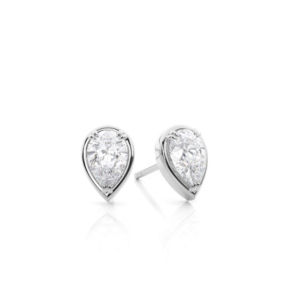Prong Setting Moissanite Stud Earrings