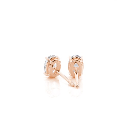 Prong-Einstellung Moissanit-Ohrstecker