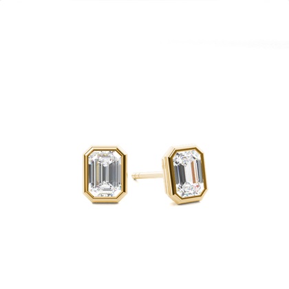 Bezel Setting Diamond Stud Earrings