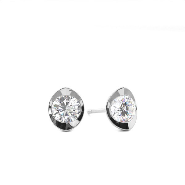 Bezel Setting Diamond Stud Earrings