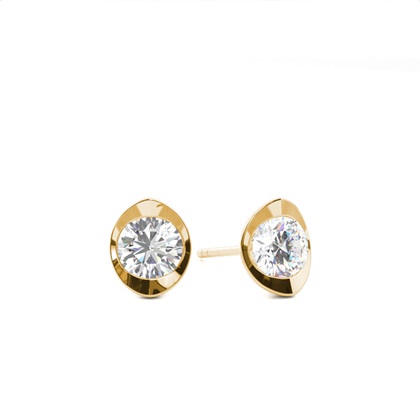Bezel Setting Diamond Stud Earrings