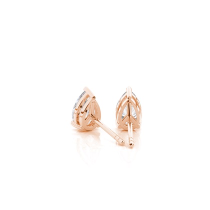 Prong-Einstellung Moissanit-Ohrstecker