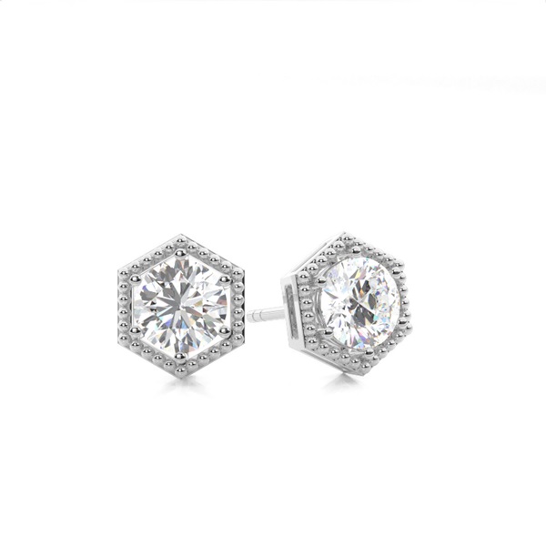 Prong Setting Diamond Stud Earrings