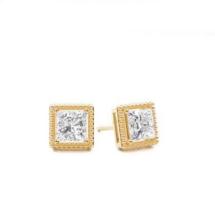 Prong Setting Diamond Stud Earrings