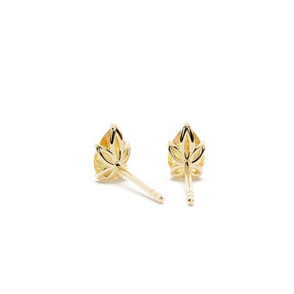 Gelbe Diamant Ohrstecker in Krappenfassung