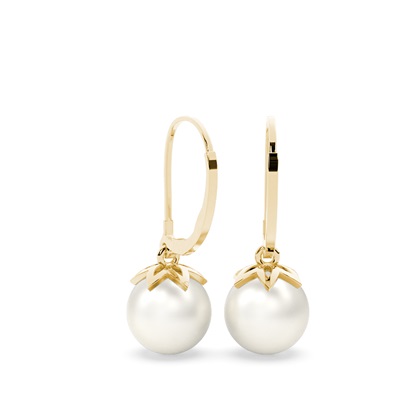 Runde Perlenkreolen in einer Spannfassung