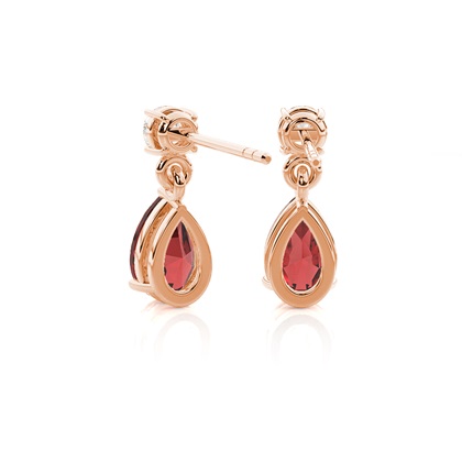 Tropfenförmige Granat Ohrringe in einer Krappenfassung