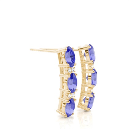 Ovale Tansanit-Ohrringe in einer Krappenfassung