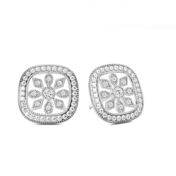 Prong Setting Round Diamond Cluster Stud Earrings