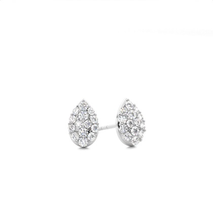 Prong Setting Round Diamond Cluster Stud Earrings
