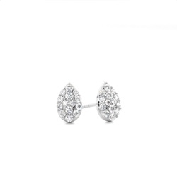 Prong Setting Round Diamond Cluster Stud Earrings