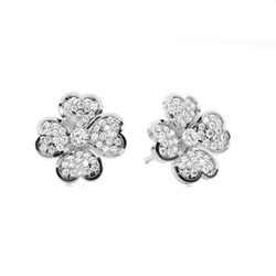 Prong Setting Round Diamond Flower Stud Earrings