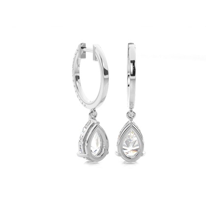 Boucles d'oreilles créoles diamant serti griffes