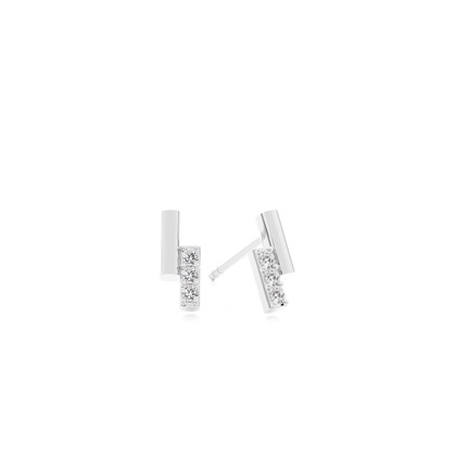 Prong Setting Dainty Stud Earring