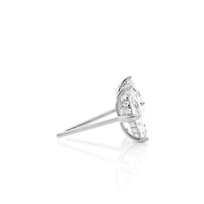 Hidden Halo diamant solitär örhängen