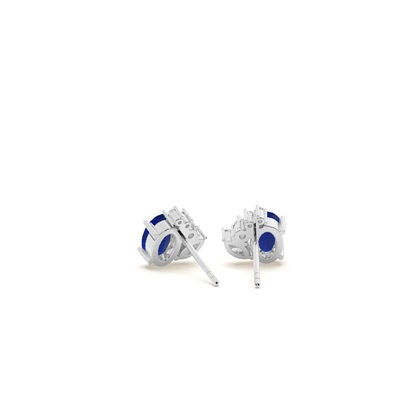 Ohrstecker mit ovalem blauem Saphir und Diamantcluster