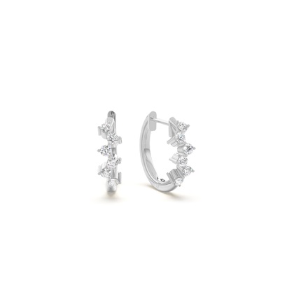Round diamond zig-zag huggies earring