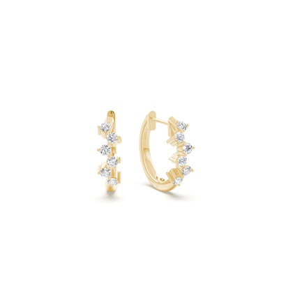 Round diamond zig-zag huggies earring
