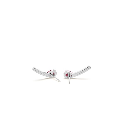 Zierlicher Ohrstecker mit Rubin und rundem Diamant