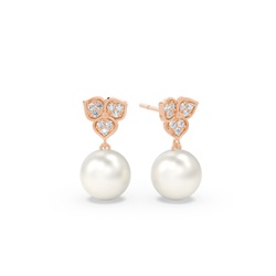 Floral Look Freshwater Pearl Diamond Stud Earrings
