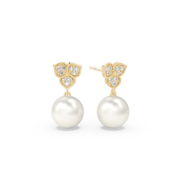 Floral Look Freshwater Pearl Diamond Stud Earrings