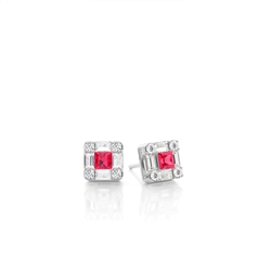 Mosaik-Ohrringe mit Diamanten in verschiedenen Schliffformen und Rubinen