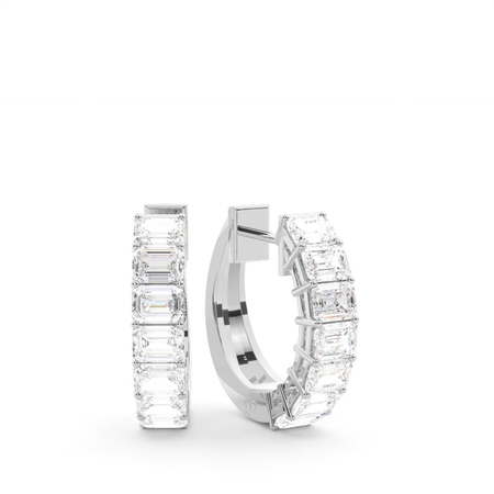 Creolen mit Diamanten im Smaragdschliff