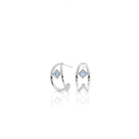 Zarte Creolen mit Princess-blauen Saphiren