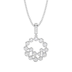 Runder Diamant Cluster Anhänger in einer Krappenfassung